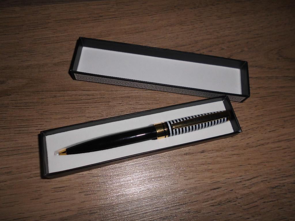 BLACK & GOLD pen met de boodschap „mijn grootvader”, Verzamelen, Ophalen of Verzenden, Vulpen