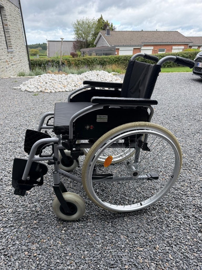 Chaise roulante, Ophalen of Verzenden, Inklapbaar, Zo goed als nieuw, Duwrolstoel
