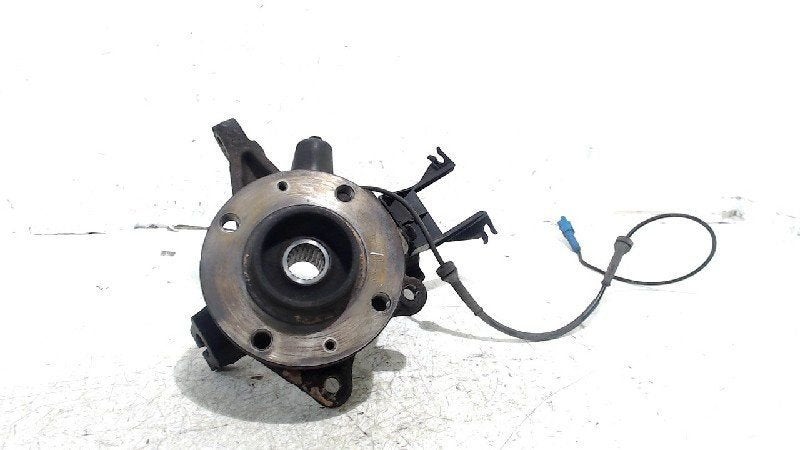 Wielnaaf rechts voor Peugeot 206+, Onderdelen@venauto.nl, Van der Ven Autorecycling B.V., Ettenseweg 76, 4706 PB Roosendaal, The Netherlands