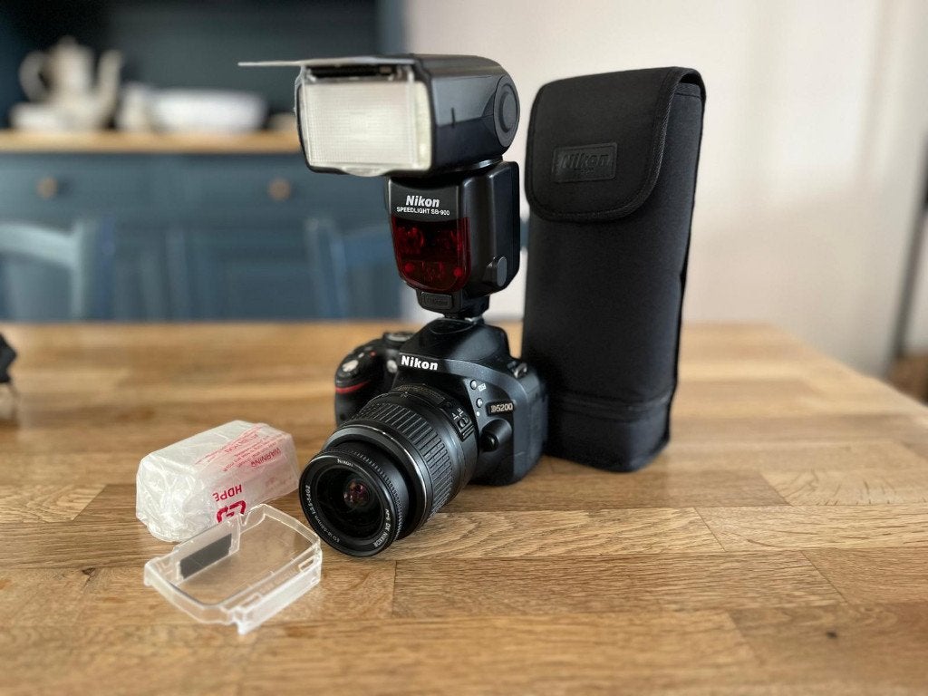 Nikon Speedlight SB-900 – complet avec housse et accessoires, Nikon, Enlèvement, Nikon, Flash externe