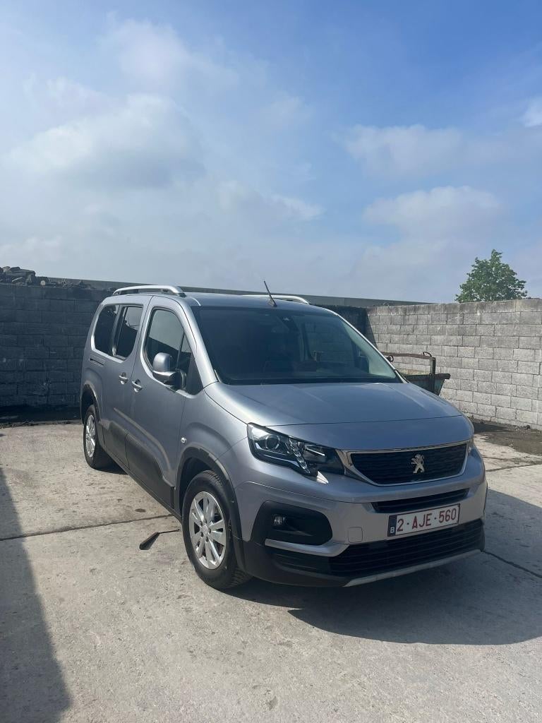 Peugeot Rifter (grijs - 2021), 96 kW, Particulier, Zilver of Grijs, Te koop