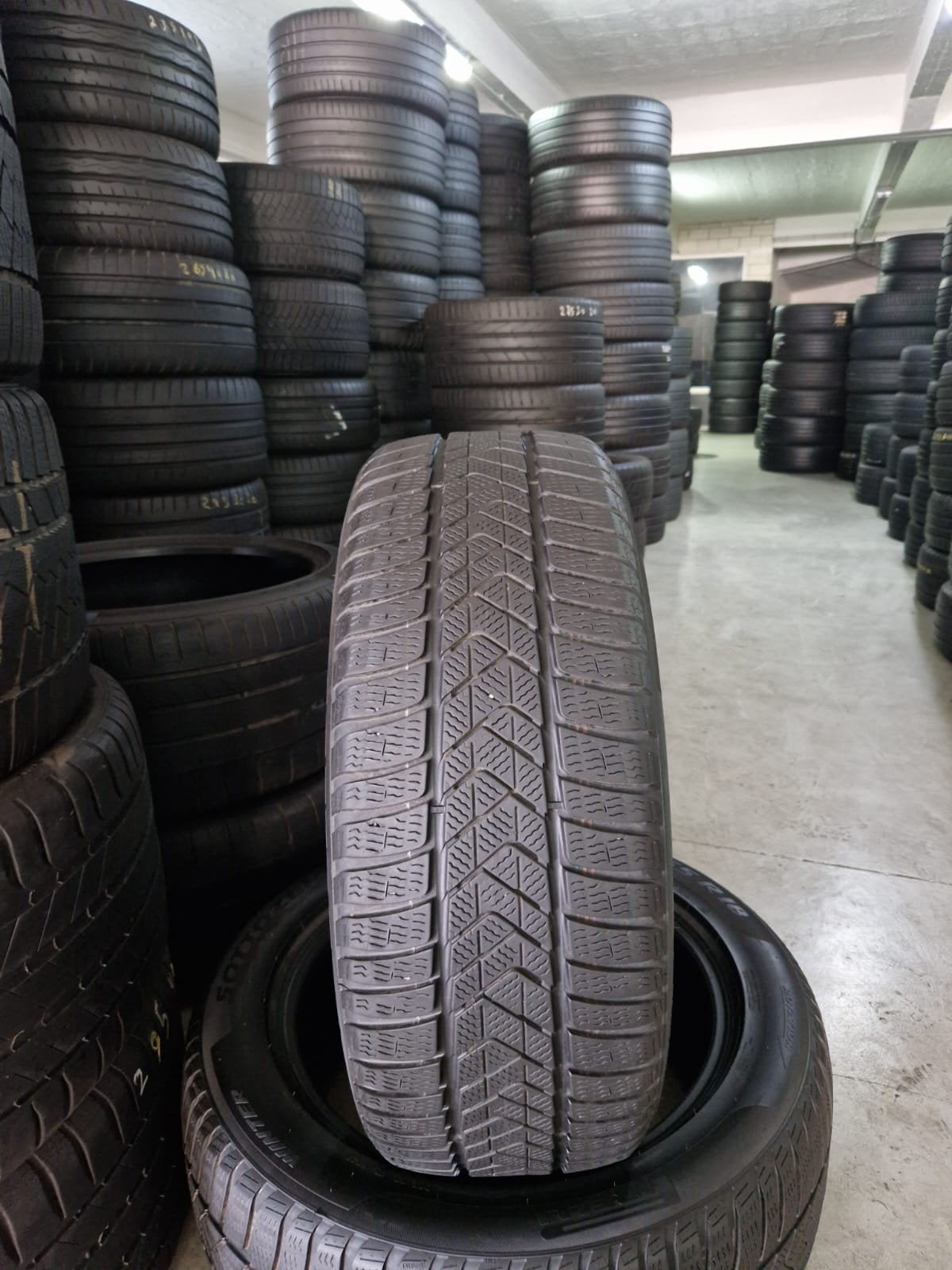 22555r18 225 55 r18 225/55/r18 pirelli avec montage, Enlèvement ou Envoi