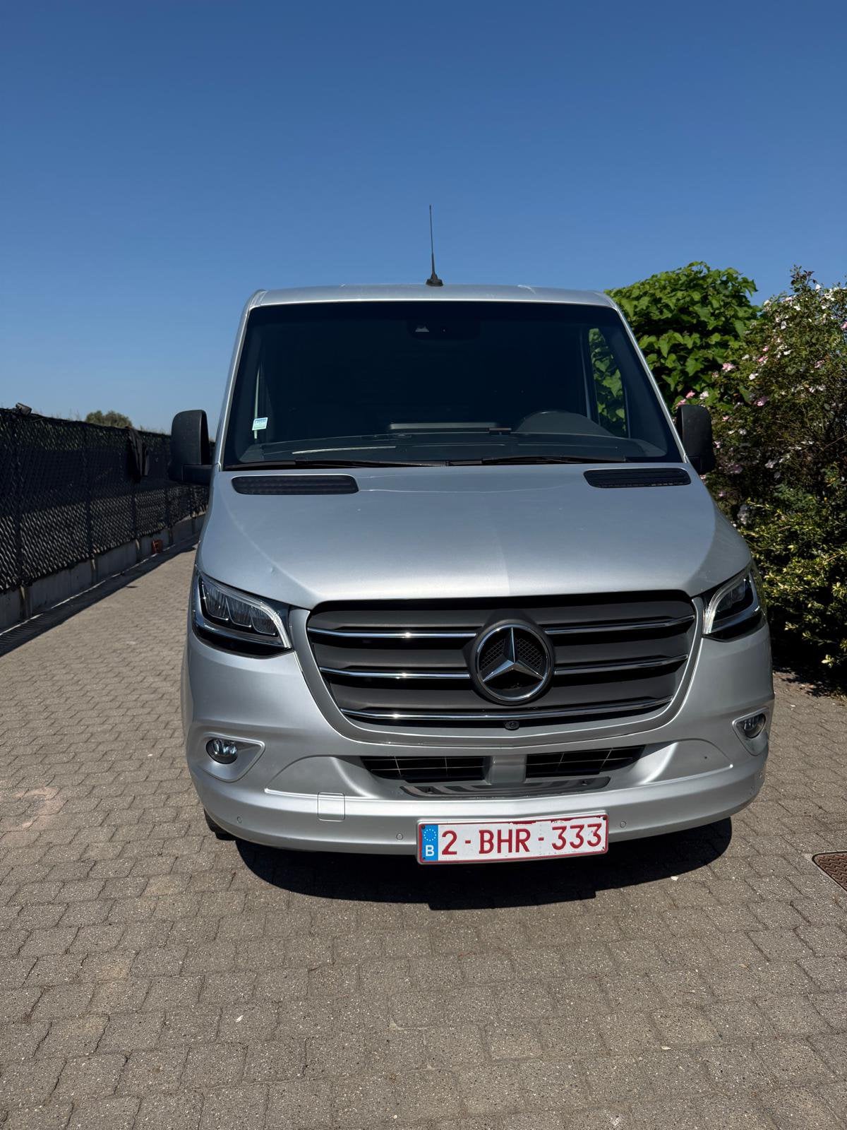 Mercedes sprinter 319, Auto's, Bestelwagens en Lichte vracht, Automaat, Achterwielaandrijving, Zwart, Particulier