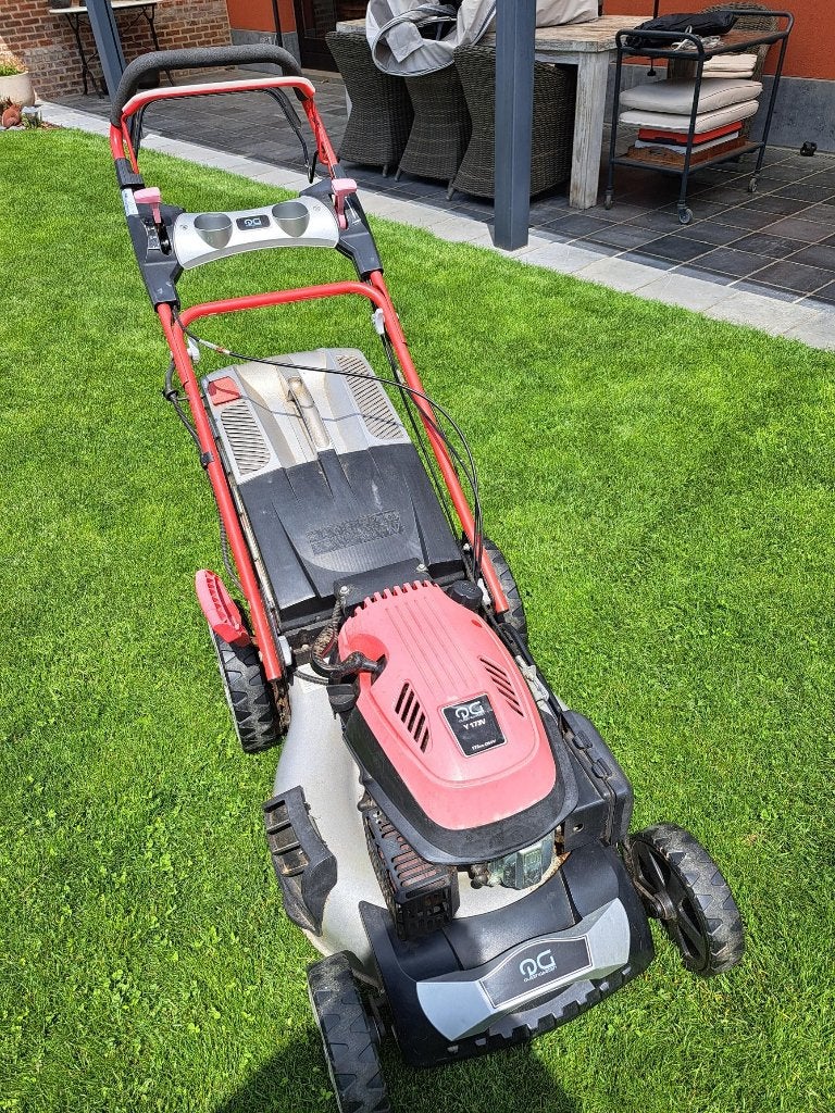 QueenGarden Y173V benzinegrasmaaier met 173 cc OHV-motor, Ophalen, Cirkelmaaier, Gebruikt, Opvangbak