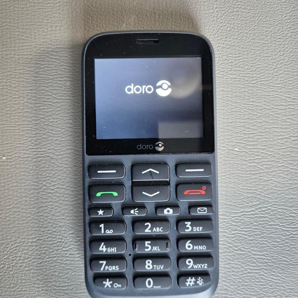 Senioren gsm Doro 1370, Telecommunicatie, Ophalen, Zo goed als nieuw, Overige merken