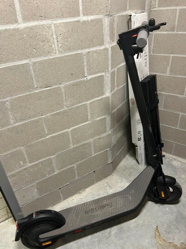 Step, Vélos & Vélomoteurs, Trottinettes, Enlèvement, Neuf, Step électrique (E-scooter), Inmotion