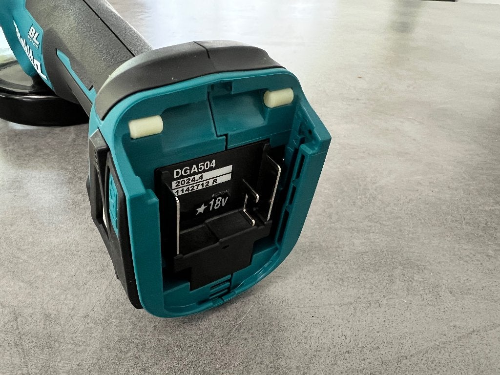 MAKITA 18V HAAKSE SLIJPER DGA504ZJ 125mm BRUSHLESS SLIJPTOL, Doe-het-zelf en Bouw, Ophalen of Verzenden, Nieuw, 700 tot 1000 watt