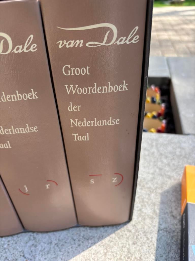 Van daele -woordenboek, Ophalen, Zo goed als nieuw