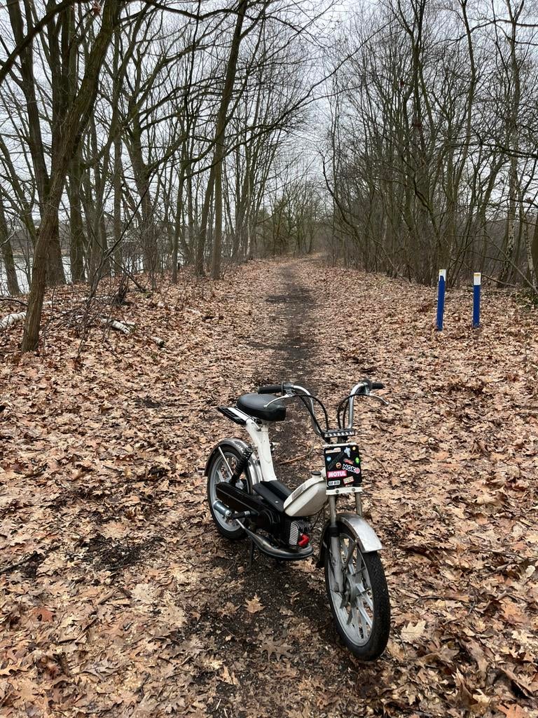 Piaggio bravo 65cc, Fietsen en Brommers, Ophalen, Overige modellen, 65 cc, Zo goed als nieuw