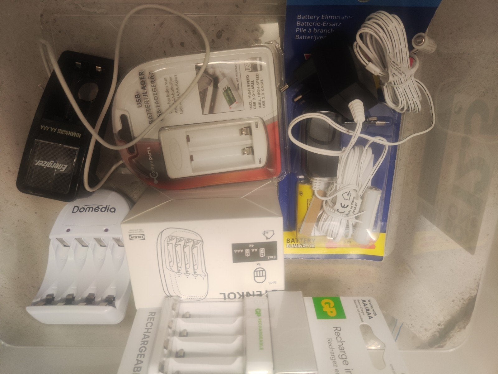 Lot de chargeurs de piles rechargeables (Activ Energy, IKEA,, Enlèvement, Neuf