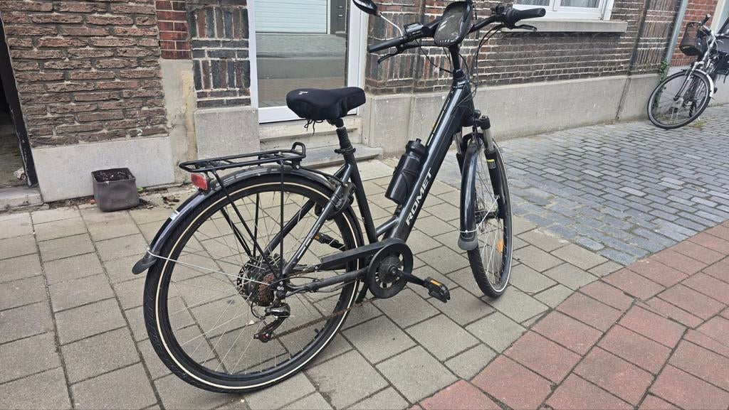 Elektrische fiets merk romet met slechts 500km, Fietsen en Brommers, Zo goed als nieuw, 50 km per accu of meer, 55 tot 59 cm, Ophalen