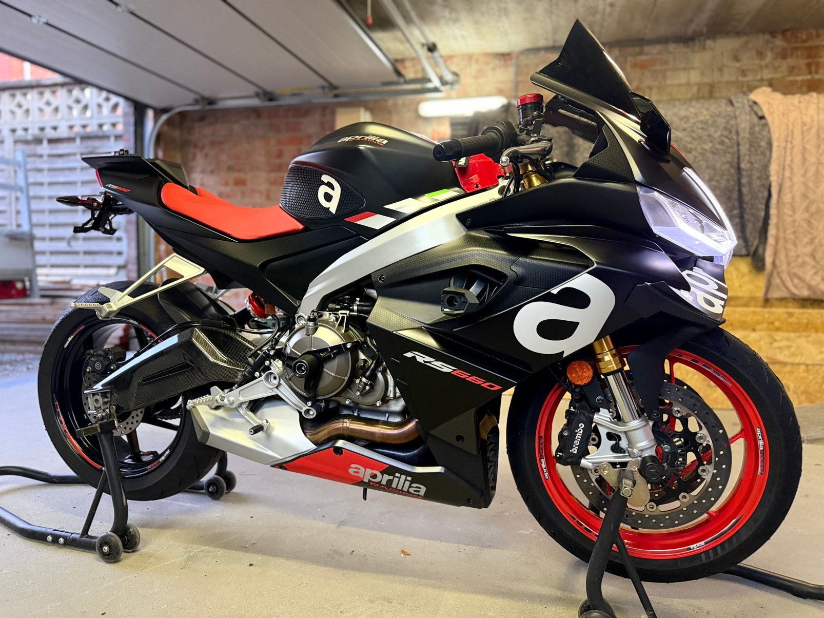 Aprilia rs 660 5300km, Ophalen of Verzenden