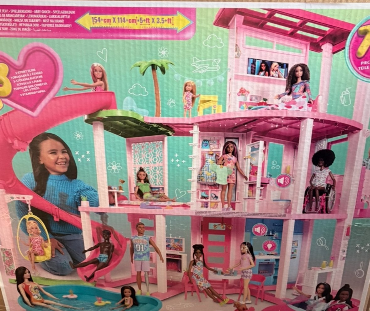 Barbie dream house nieuw, Kinderen en Baby's, Speelgoed | Poppenhuizen, Ophalen, Nieuw