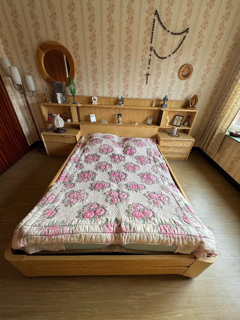 2persoonsbed met bovenbouw en nachtkastjes, Huis en Inrichting, Ophalen, Gebruikt, Tweepersoons, Modern