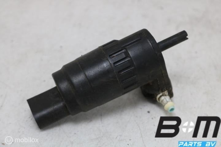 Ruitensproeierpomp VW Golf 7 1K9655651, Auto-onderdelen, Ruiten en Toebehoren, Gebruikt