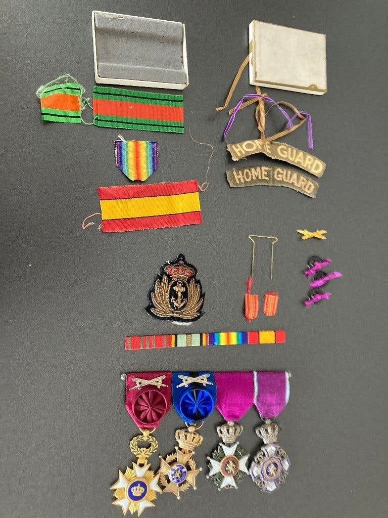Collection de médailles et d'insignes militaires, Collections, Objets militaires | Général, Enlèvement ou Envoi, Armée de terre