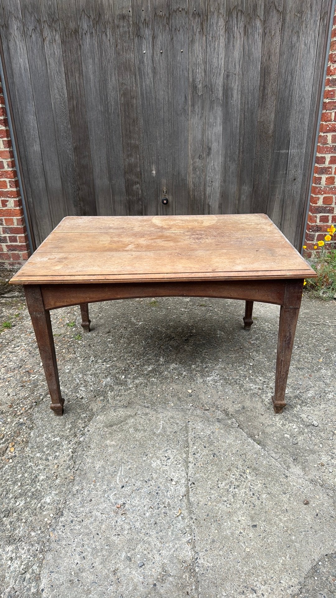 Table de ferme style français., Enlèvement