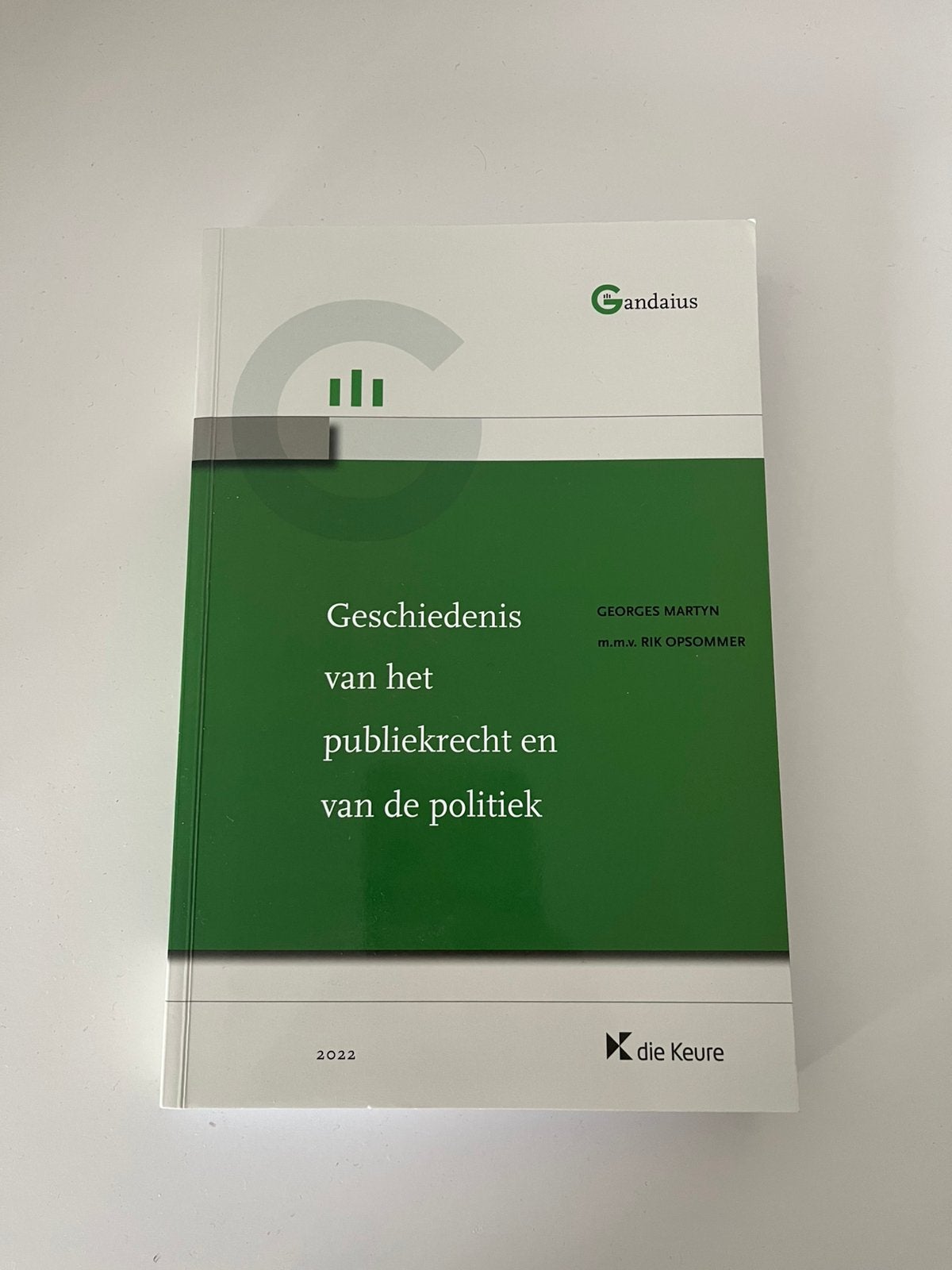 Geschiedenis van het publiekrecht en van de politiek Georges, Enlèvement, Neuf