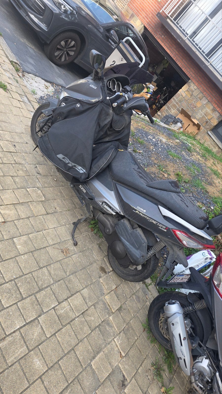 sym joymax 125i et sym gts 125, Fietsen en Brommers, Ophalen
