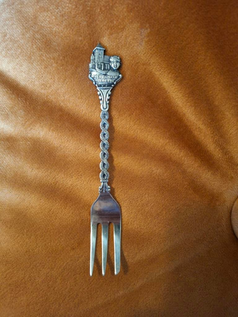 Vintage Pater Damiaan vorkje Tremelo België, Ophalen of Verzenden
