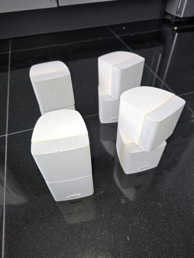 Witte Bose Dual Cubes, Ophalen of Verzenden, Gebruikt, Overige merken