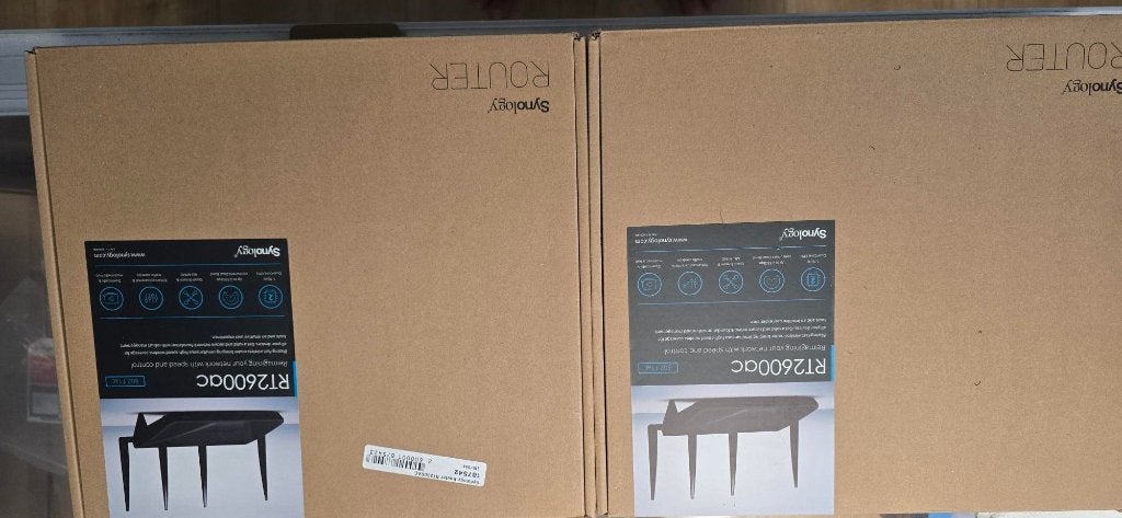 Synology  RT2600ac 2 stuks voorradig, Computers en Software, Ophalen of Verzenden, Nieuw, Router, Synology