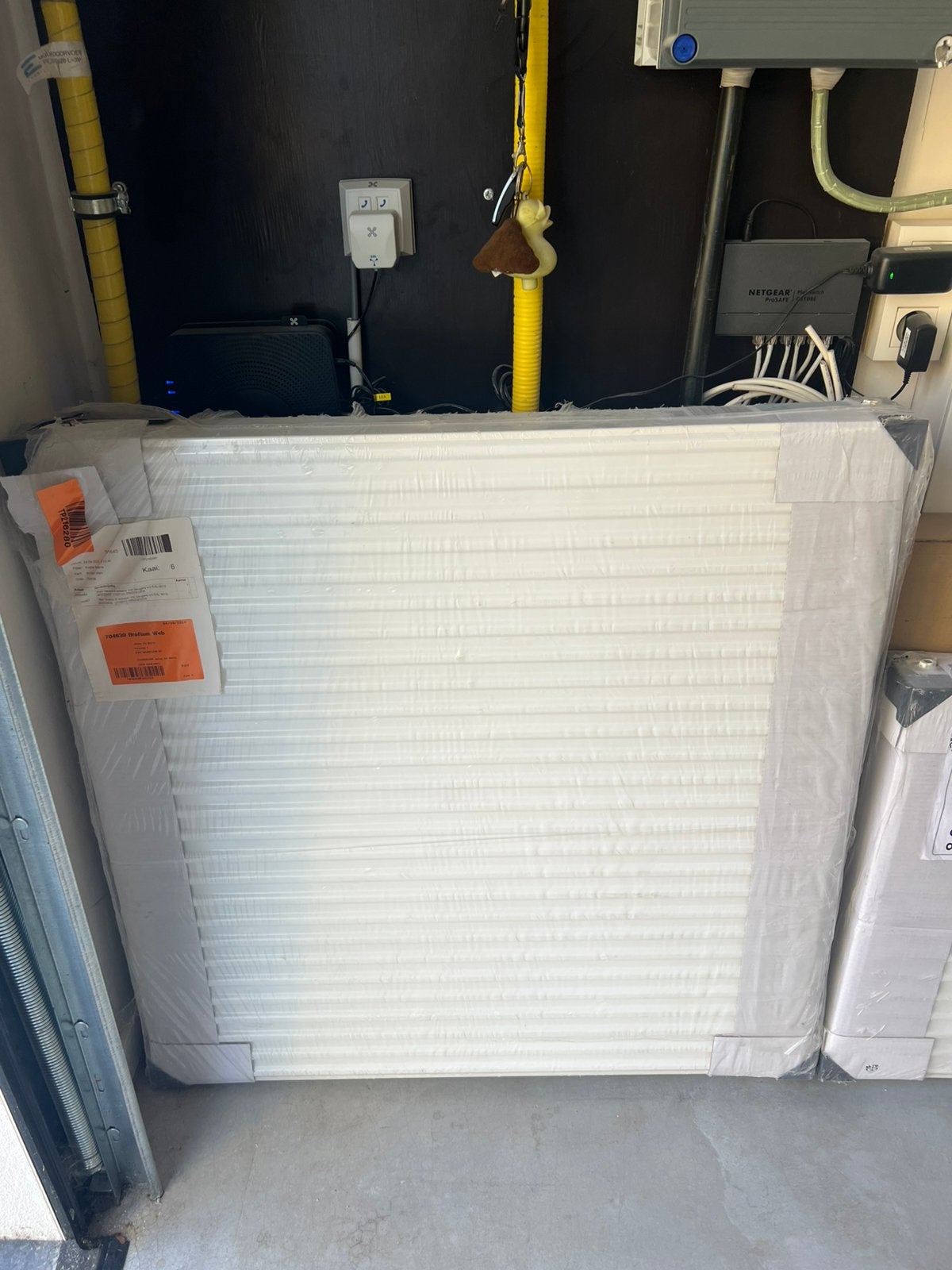 Novello 8 Radiator 90x22x90 cm - Nieuw, Ophalen, Radiator, Nieuw, 60 tot 150 cm
