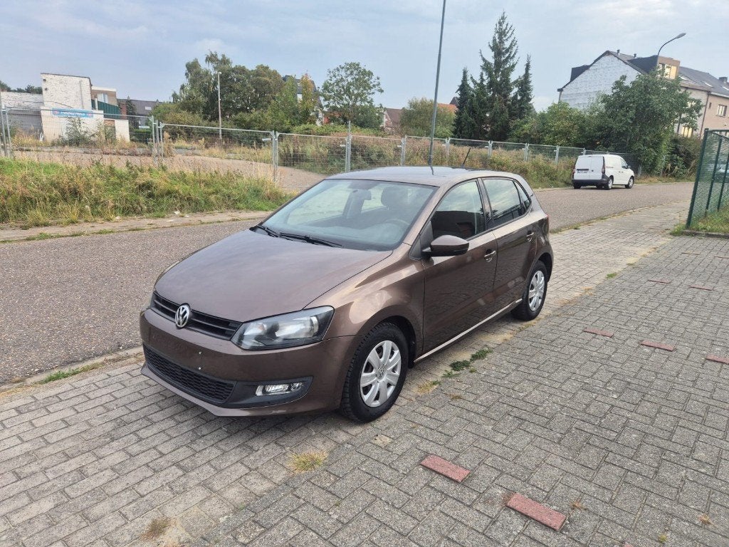 VW Polo 1.4i - Airco - Carplay - Parkingscamera + Keuring, Auto's, Euro 5, 4 cilinders, Bruin, Bedrijf
