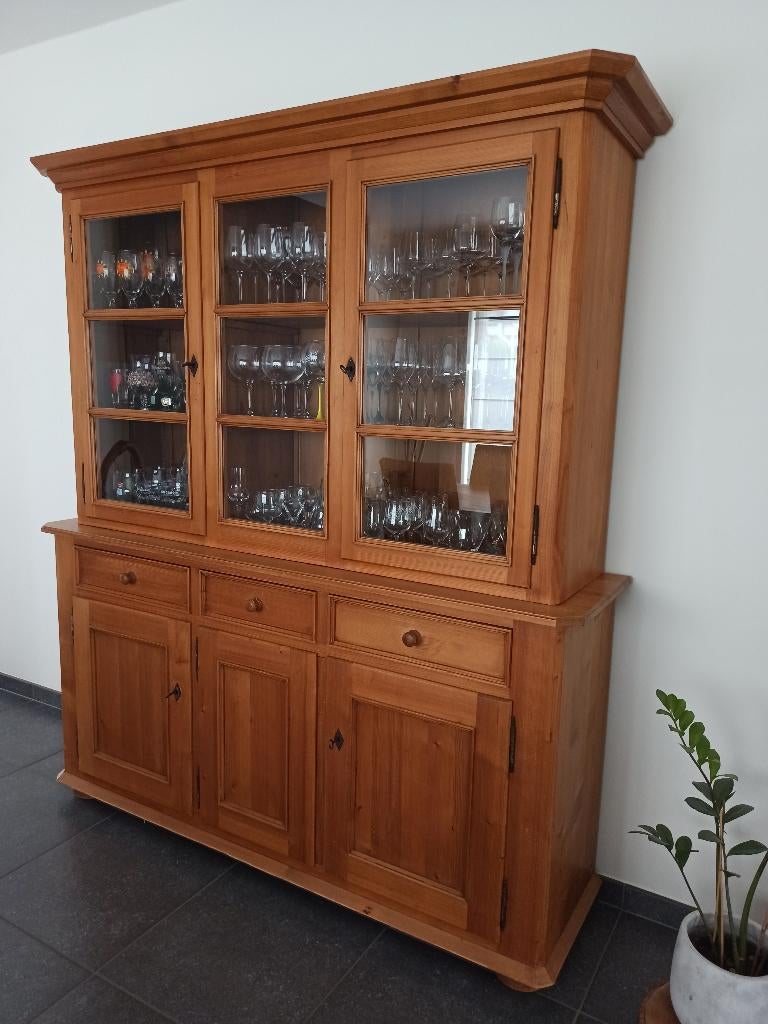 Vitrinekast massief hout (bieden mag), Huis en Inrichting, Kasten | Vitrinekasten, Ophalen, Gebruikt, Met deur(en), 200 cm of meer