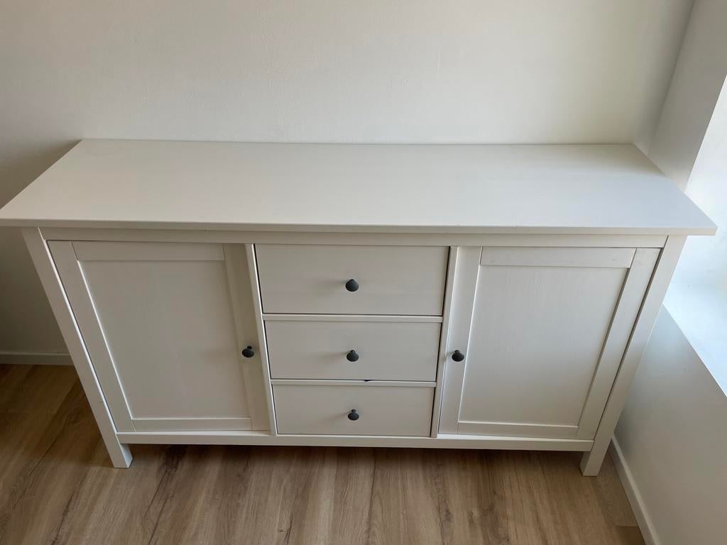 Meuble buffet IKEA blanc – très bon état, Maison & Meubles, Armoires | Dressoirs, Utilisé, Enlèvement