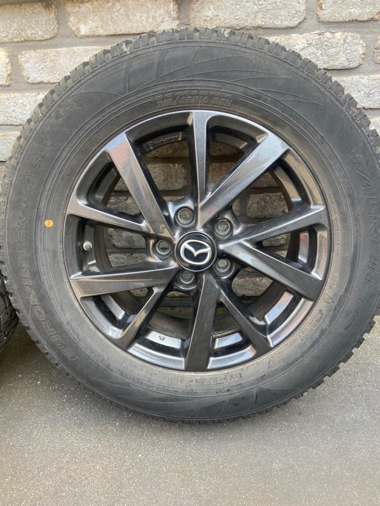 Jantes Mazda CX-30 avec pneus d'hiver, Autos : Pièces & Accessoires, Enlèvement, Pneus hiver, Pneu(s)