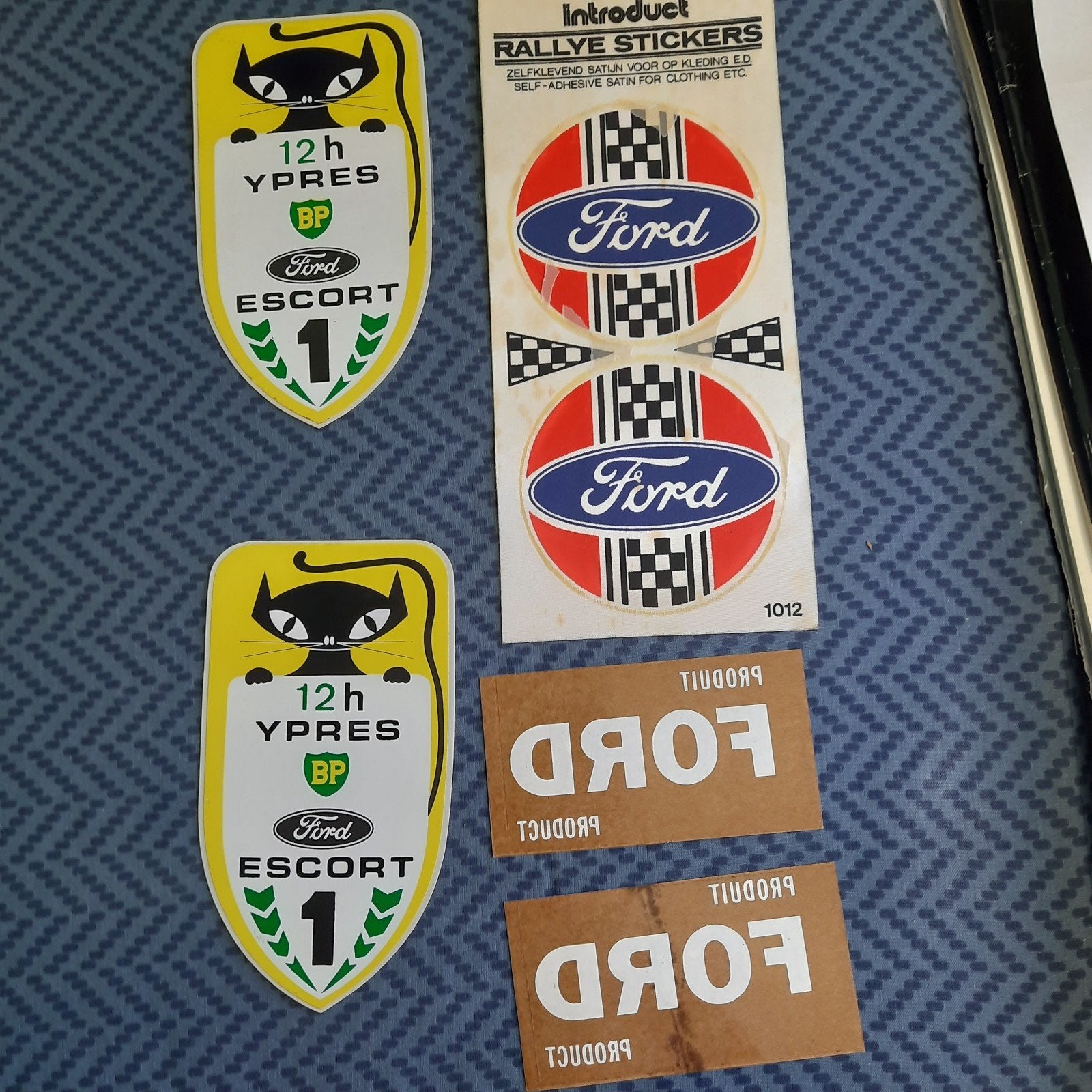 FORD * LOT STICKERS * VINTAGE * 6 stuks * NIEUW *, Ophalen