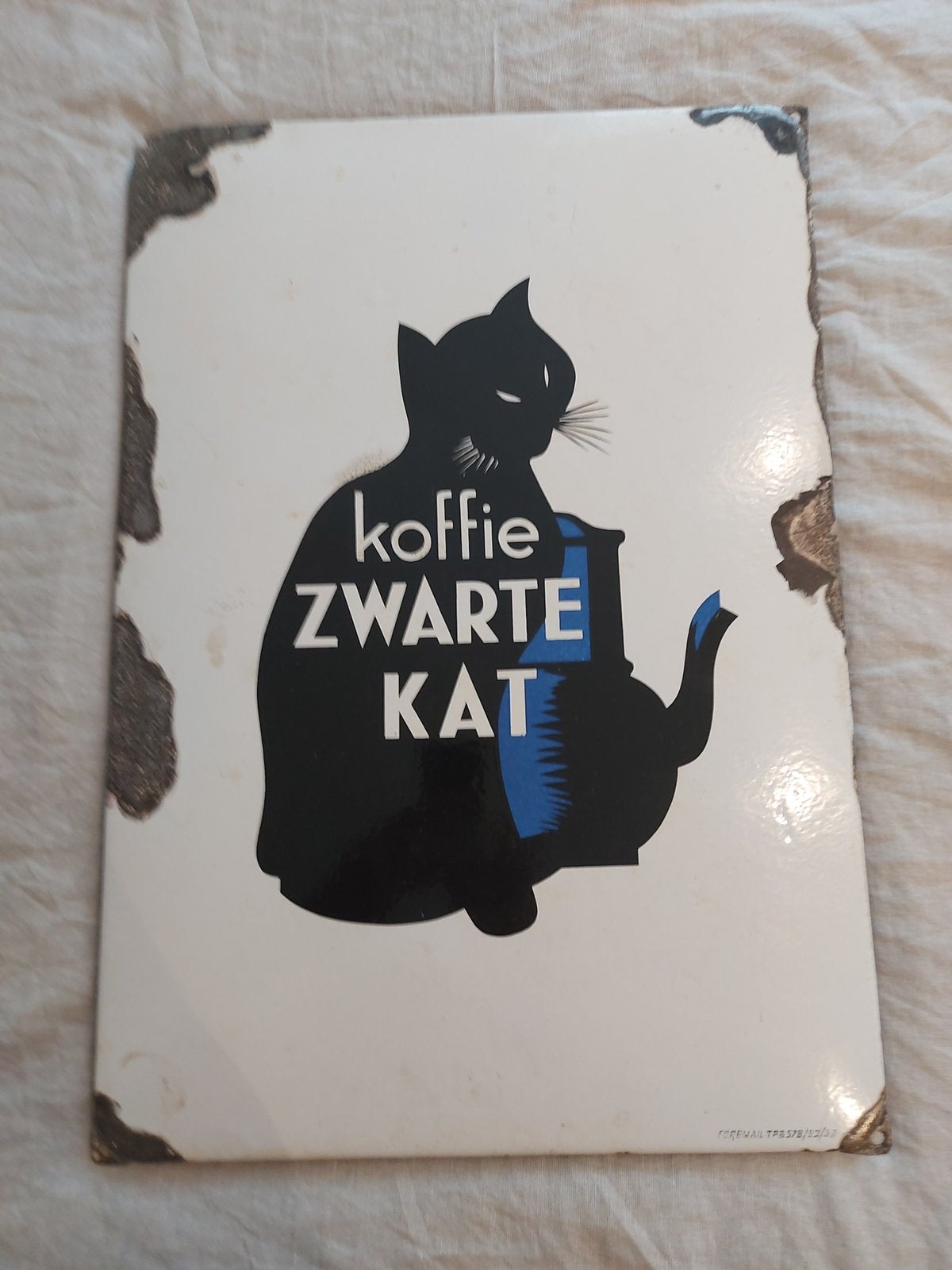 Émail pour chat noir, Enlèvement, Comme neuf