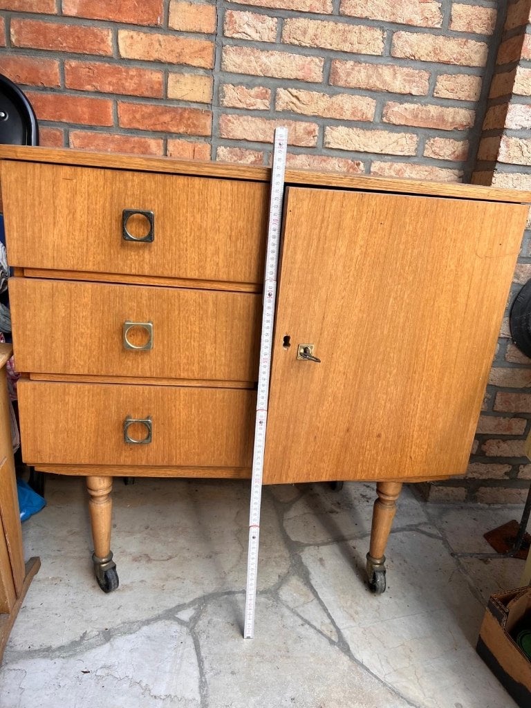 Armoire vintage, Maison & Meubles, 25 à 50 cm, Avec tablette(s), Vintage, Enlèvement