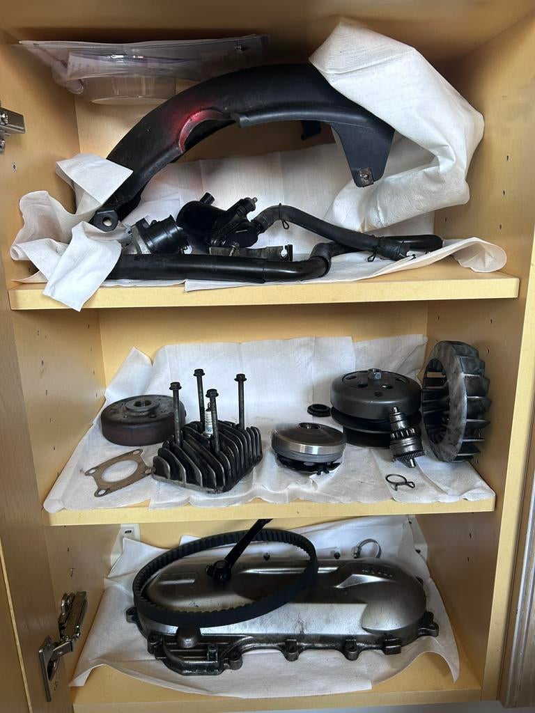 Sym onderdelen., Fietsen en Brommers, Scooters | SYM, Zo goed als nieuw, Ophalen