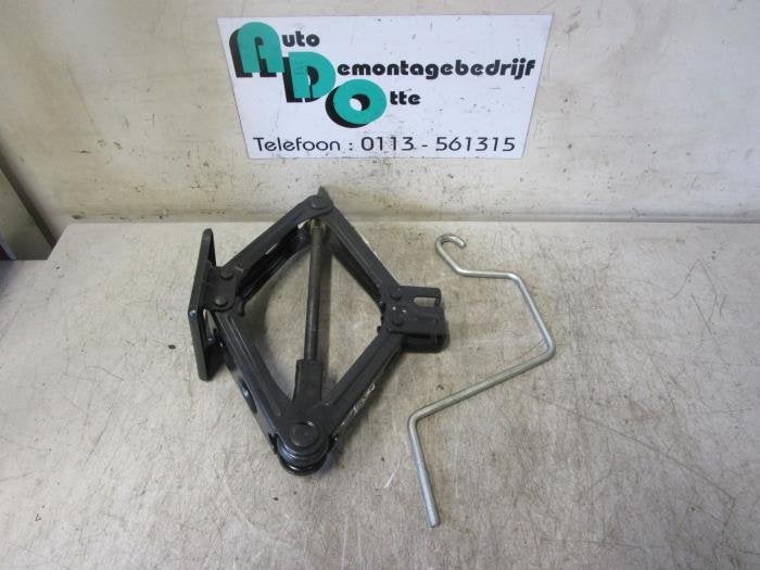 Cric d'un Fiat Punto (Punto 99-), Autos : Pièces & Accessoires, -, 3 mois de garantie, Utilisé, Fiat