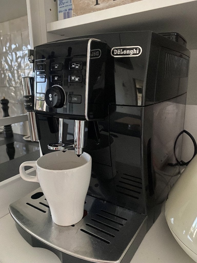 Koffieautomaat DeLonghi, Elektronische apparatuur, Ophalen, Gebruikt, Espresso apparaat, 2 tot 4 kopjes