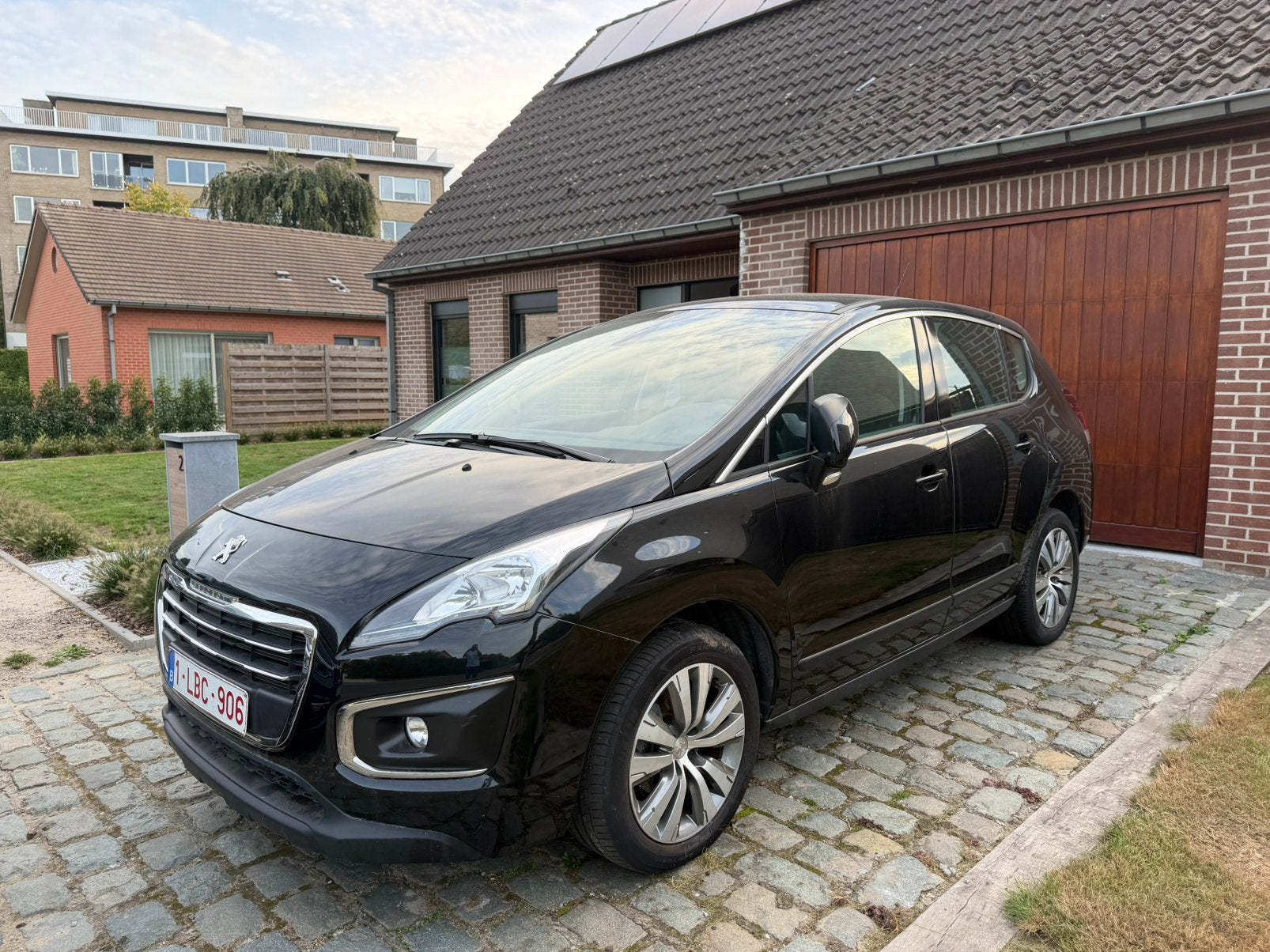 Pack Peugeot 3008 Allure - 30 000 km, Autos, Volant multifonction, Achat, Euro 6, Boîte manuelle