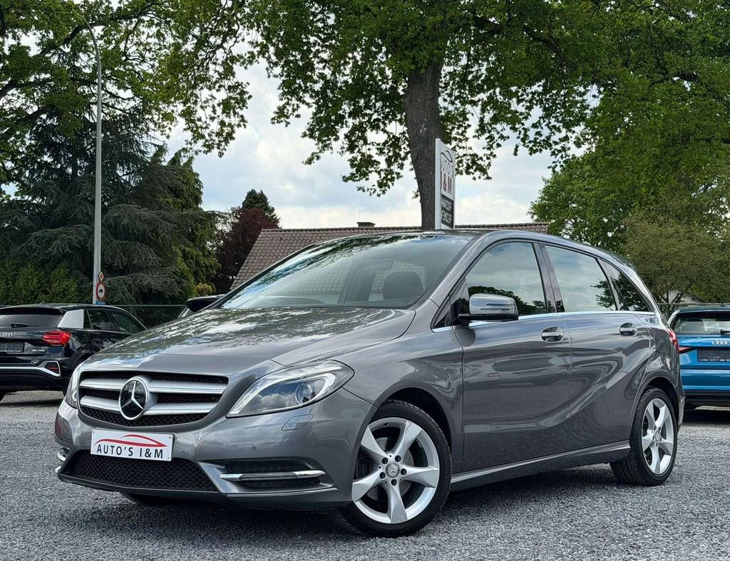 Mercedes-Benz B-CLASS 180 CDI 63Dkm Led Airco Leder Sensoren, Auto's, Mercedes-Benz, Gebruikt, Zwart, 4 cilinders, 1796 cc