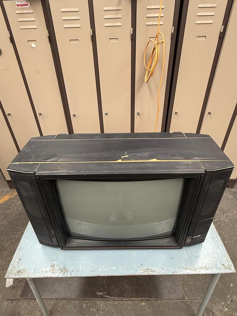 Beelbuis-tv crt televise, Ophalen
