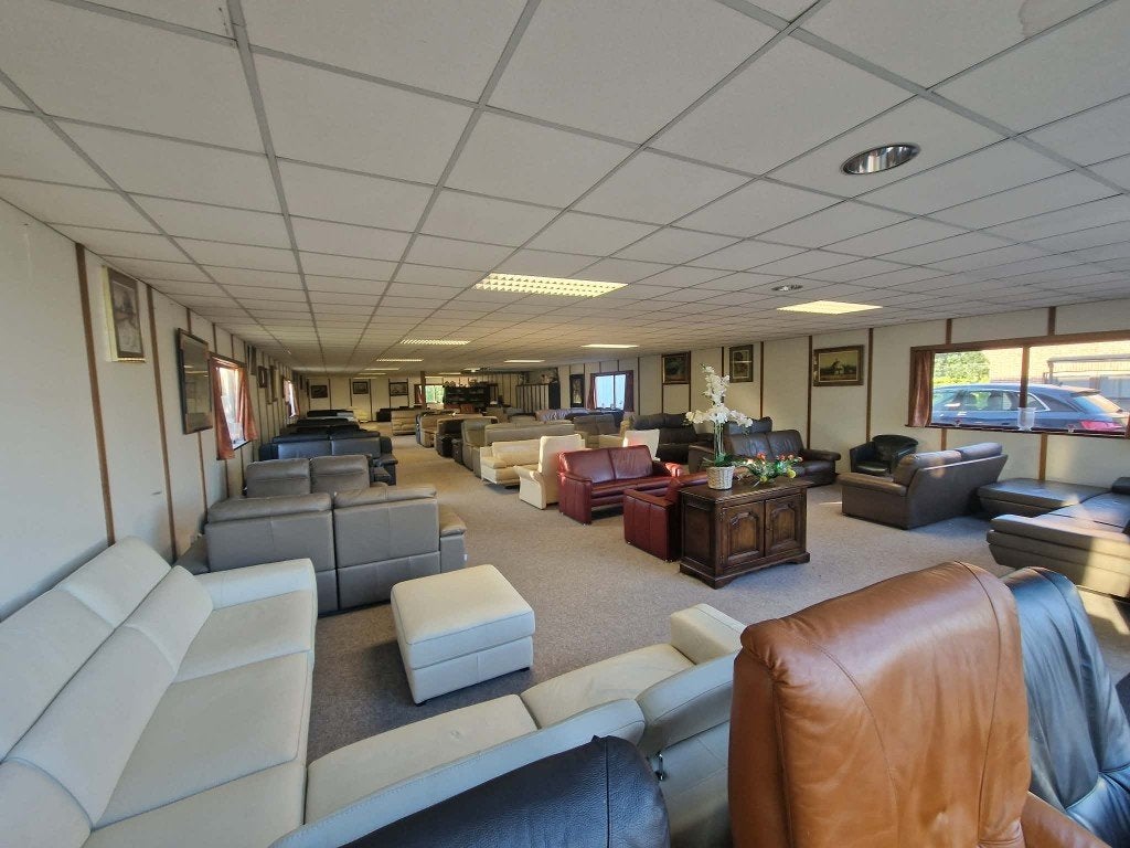 large choix de maroquinerie, 2 salons d'occasion, Enlèvement, Utilisé, Cuir