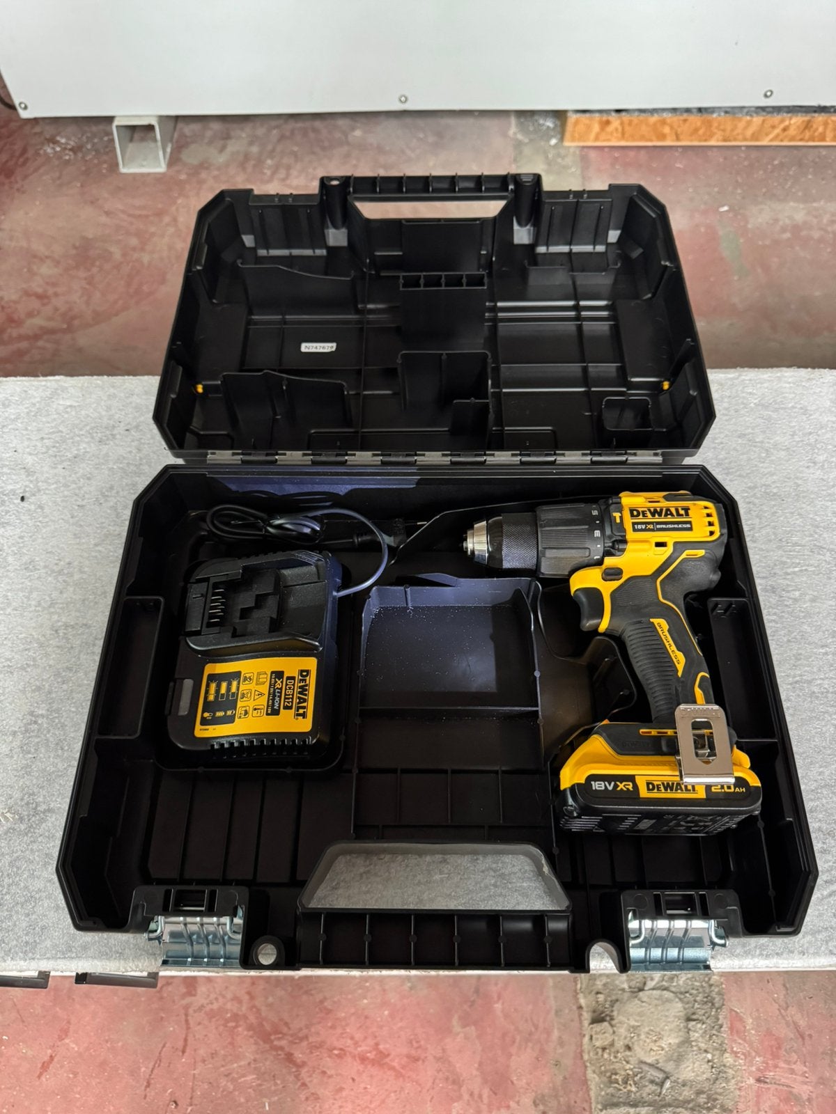 Dewalt dcd709, Enlèvement, Neuf, Foreuse et Perceuse, Vitesse variable