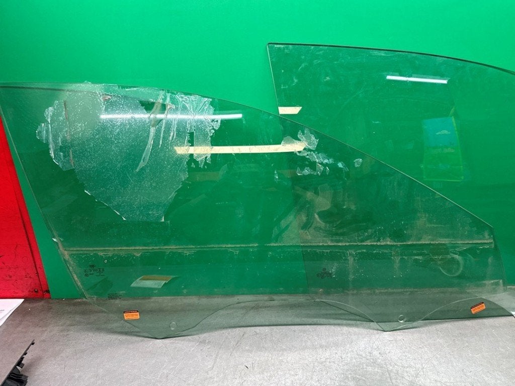 VITRE AVANT DROITE Audi A6 (C8) (01-2018/-), Utilisé, Audi