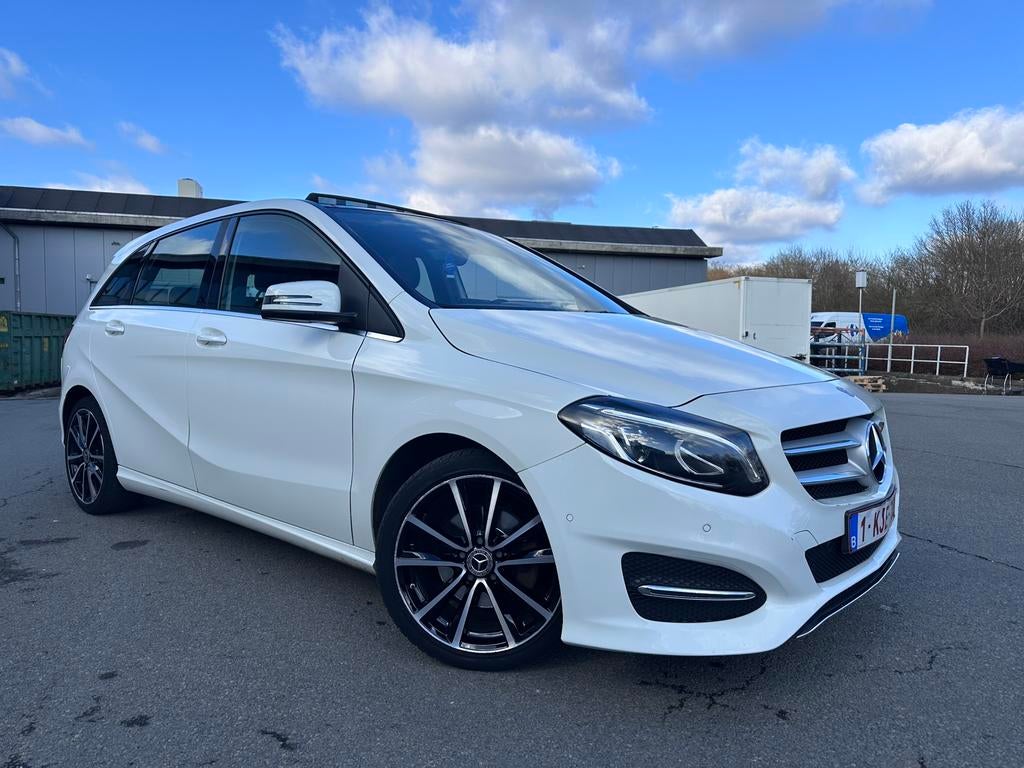 *CAPT AV/ARR * TOIT OUVR * BLTHT * SIEGES CHAUFF*, Autos, 90 kW, Euro 5, Achat, Système audio