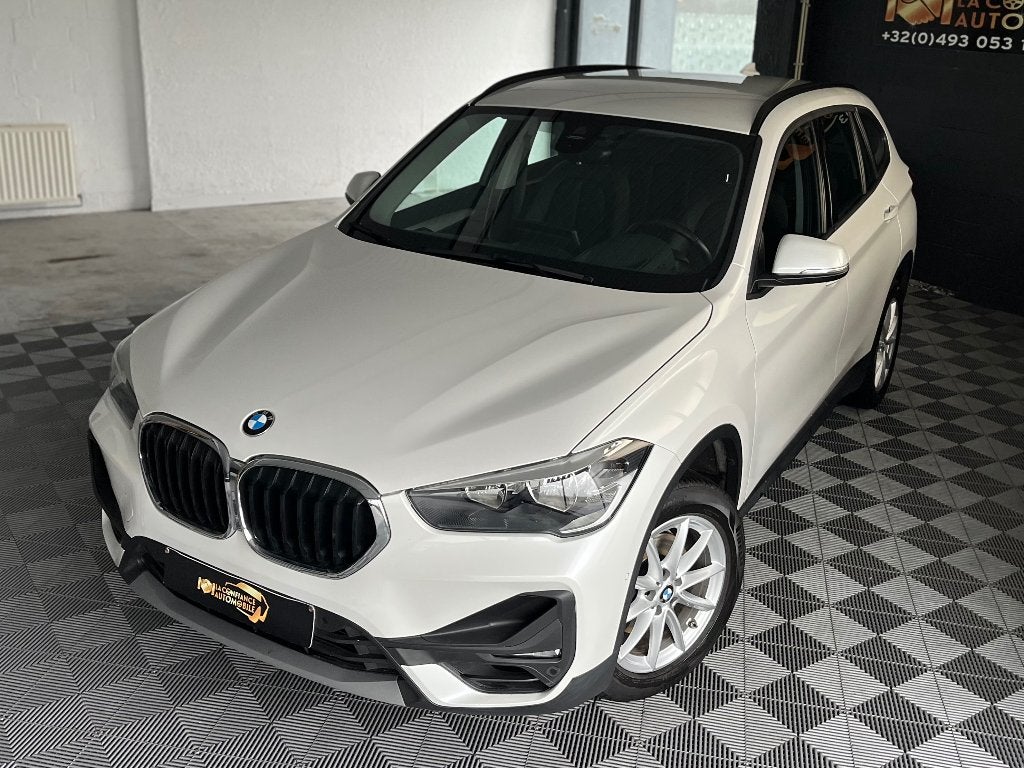 BMW X1 1.5iA sDrive18 1er Propriétaire Garantie 12 Mois, Autos, Euro 6, Entretenue par le concessionnaire, Noir, 5 portes