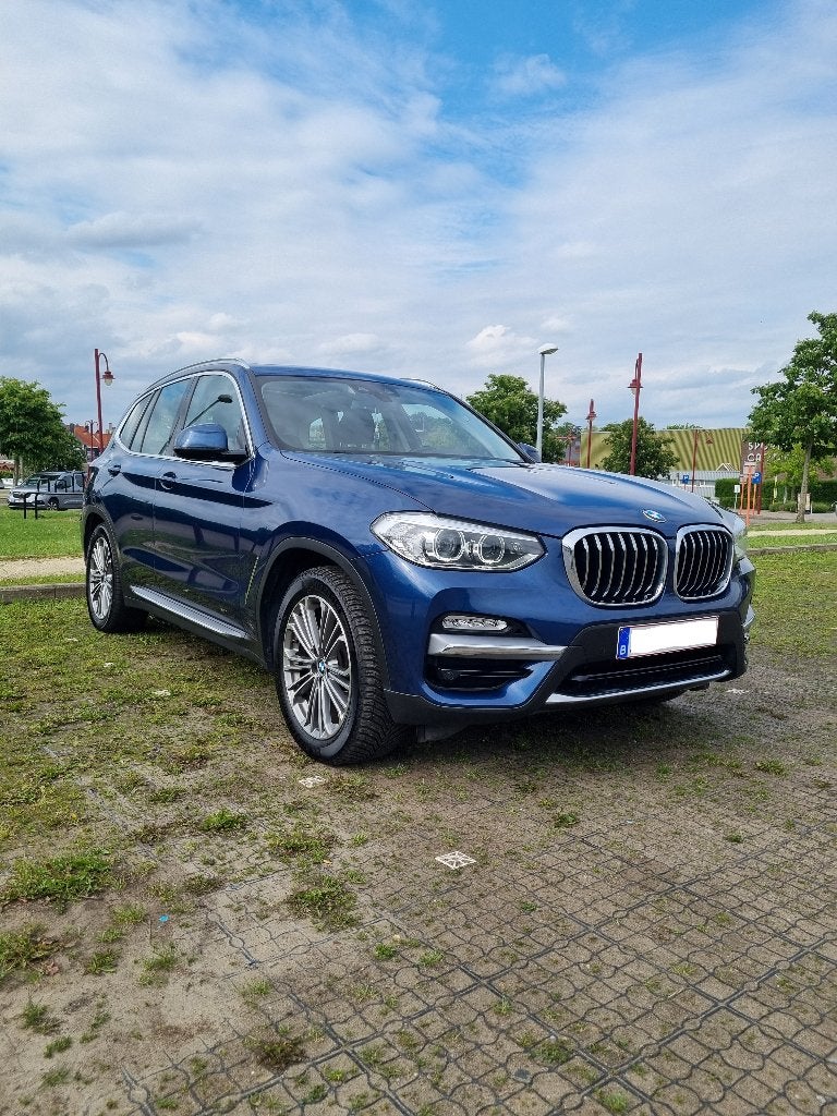 BMW X3, 143 km, diesel, Auto's, BMW, Automaat, Bluetooth, Blauw, Diesel