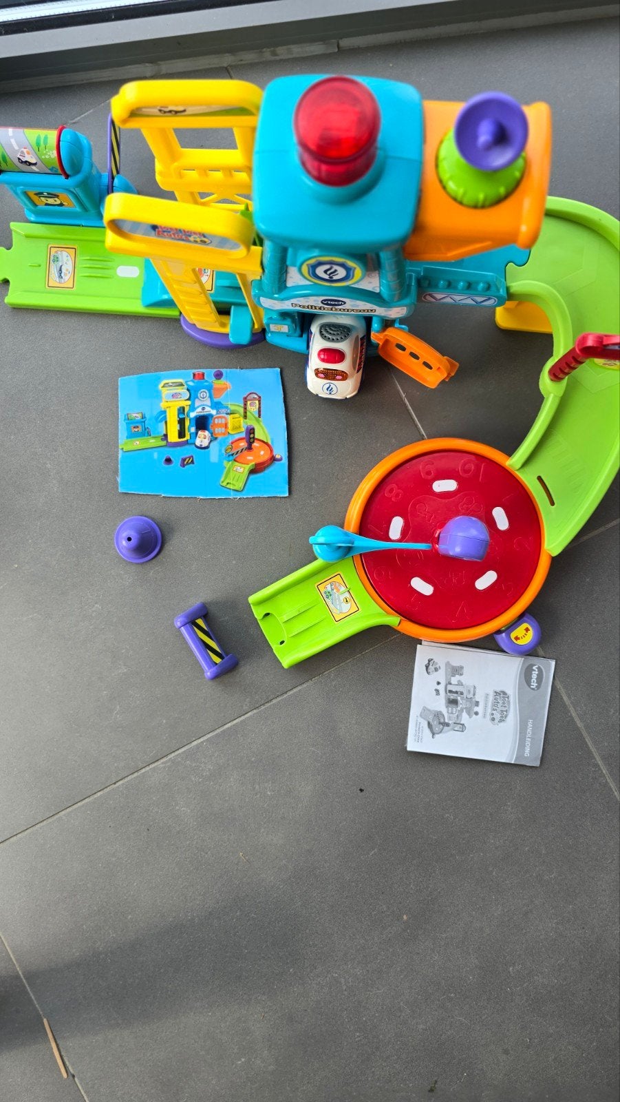 Vtech toet toet auto's politiebureau, Kinderen en Baby's, Speelgoed | Vtech, Ophalen