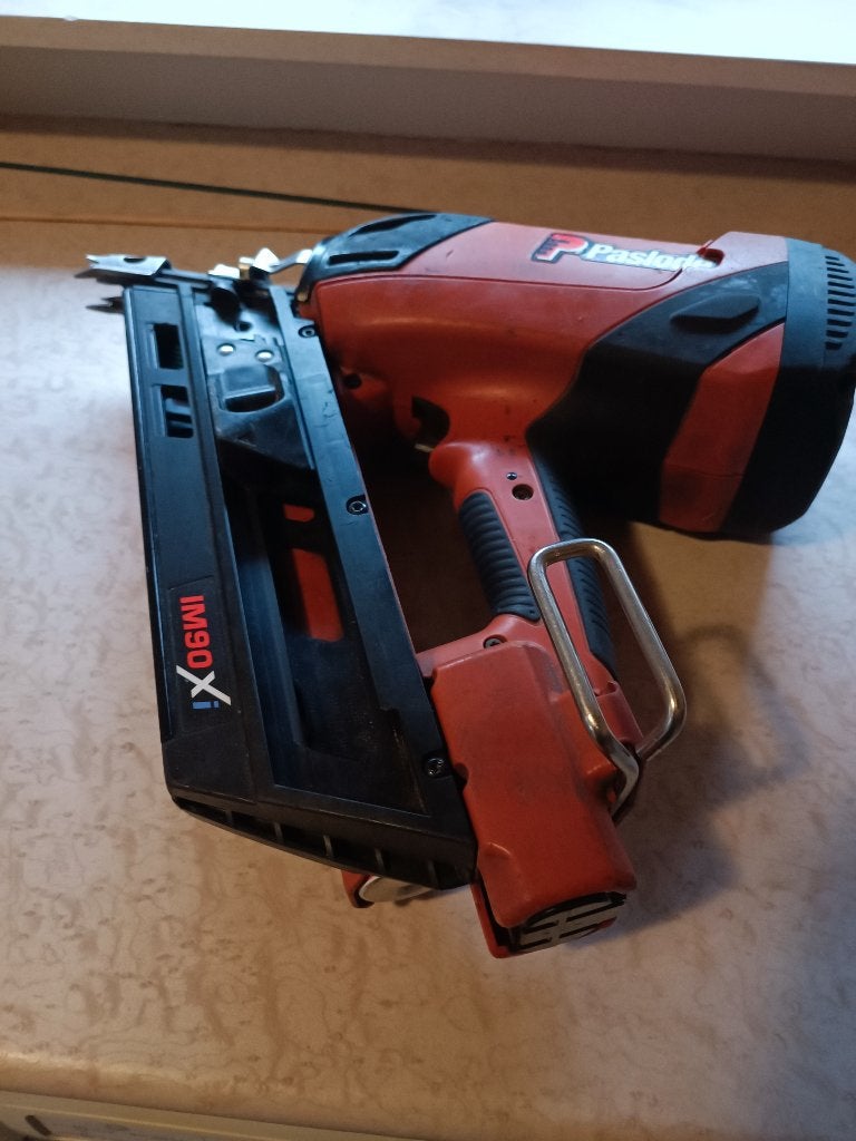 Paslode IM90Xi, Doe-het-zelf en Bouw, Ophalen, Gebruikt