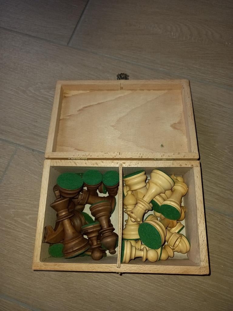 Vintage houten schaakspel in orgineel koffer, Hobby en Vrije tijd, Ophalen of Verzenden