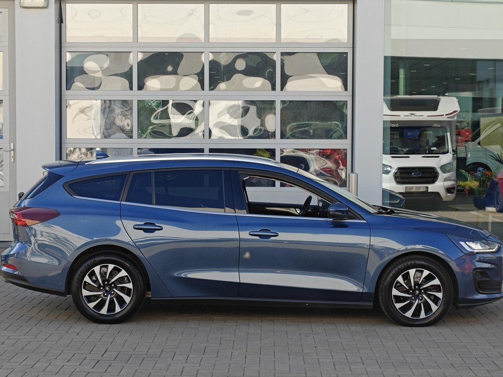 Ford Focus Clipper Titanium - Driver Assist - Winterpack, Auto's, Gebruikt, Blauw, 5 deurs, 3 cilinders